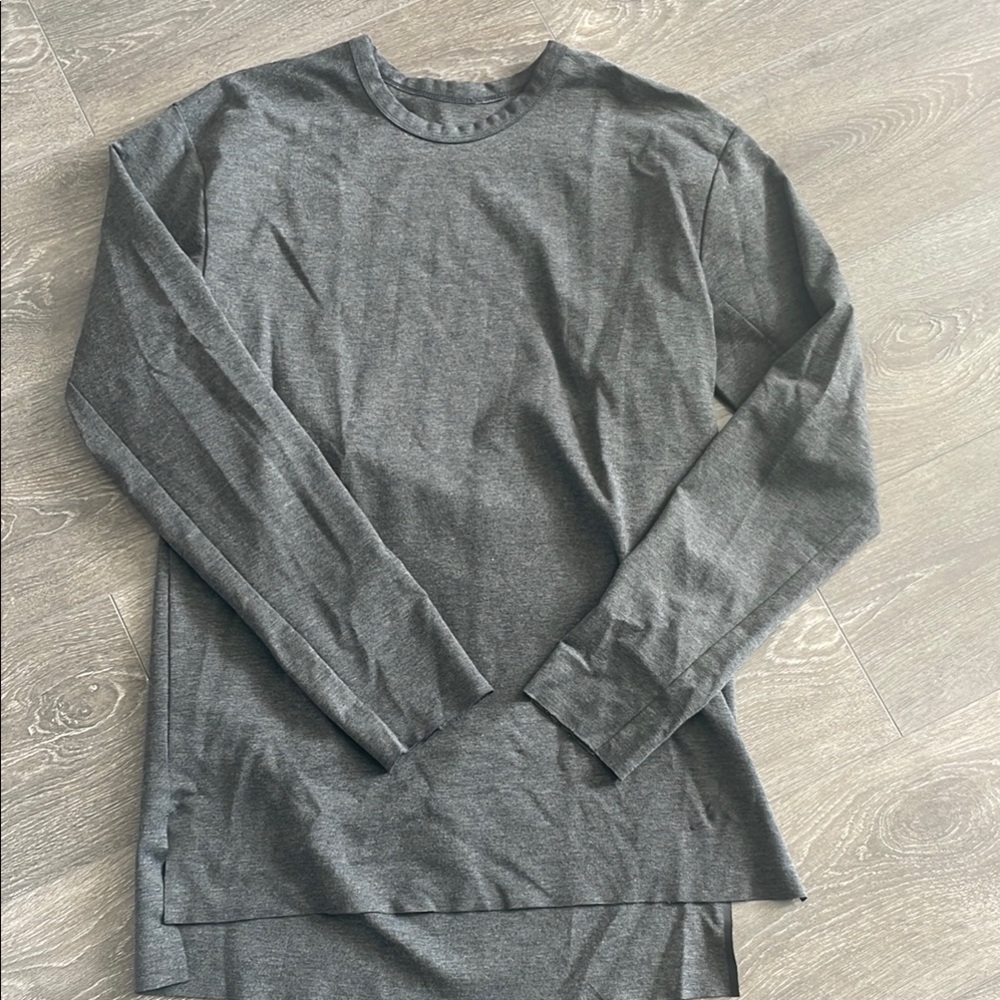 Men's Gray Long Sleeve Shirt